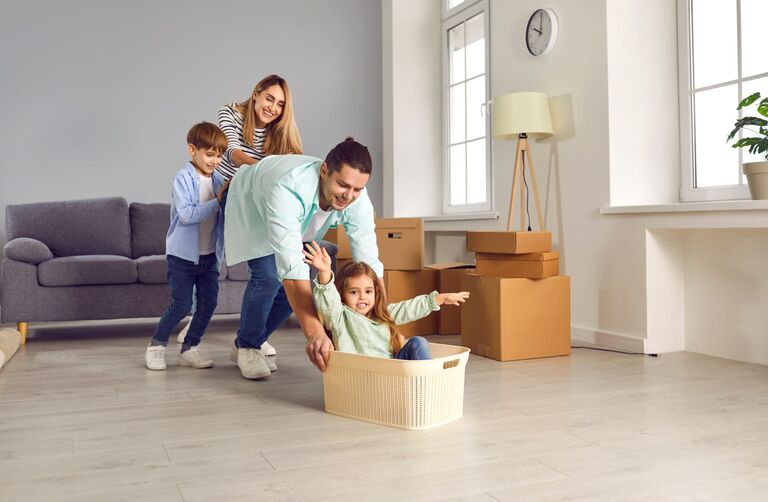 Umzugsunternehmen Wilhelmsburg – eingespieltes Möbelpacker-Team für Wilhelmsburg